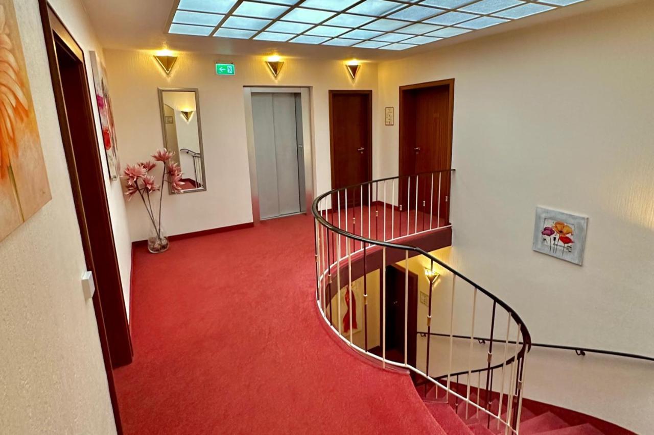 Hotel Imperial Krefeld Exterior foto